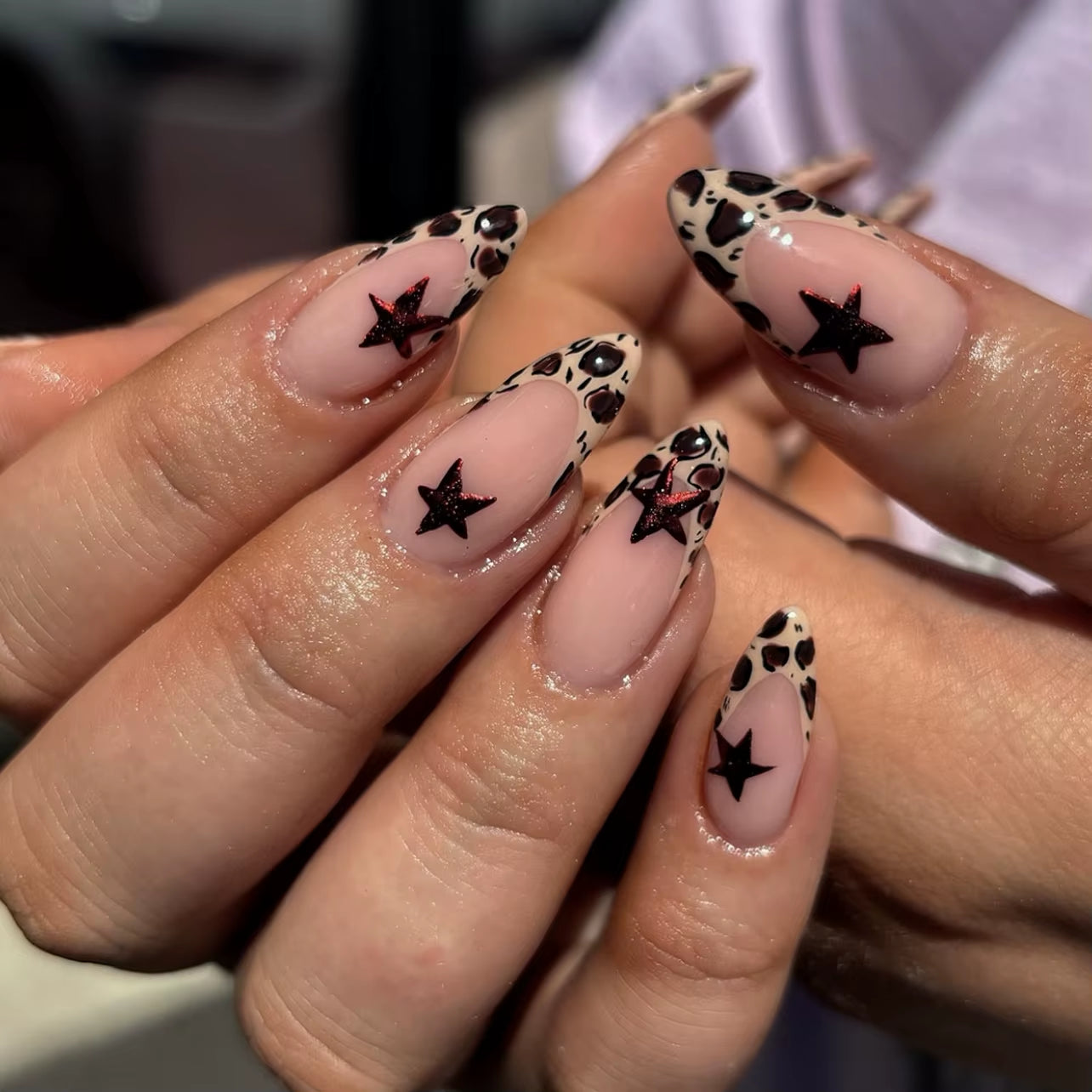 24-Piece Almond-Shaped French Press-On Nails with 3D Irregular Star Pattern – Manicure Essentials