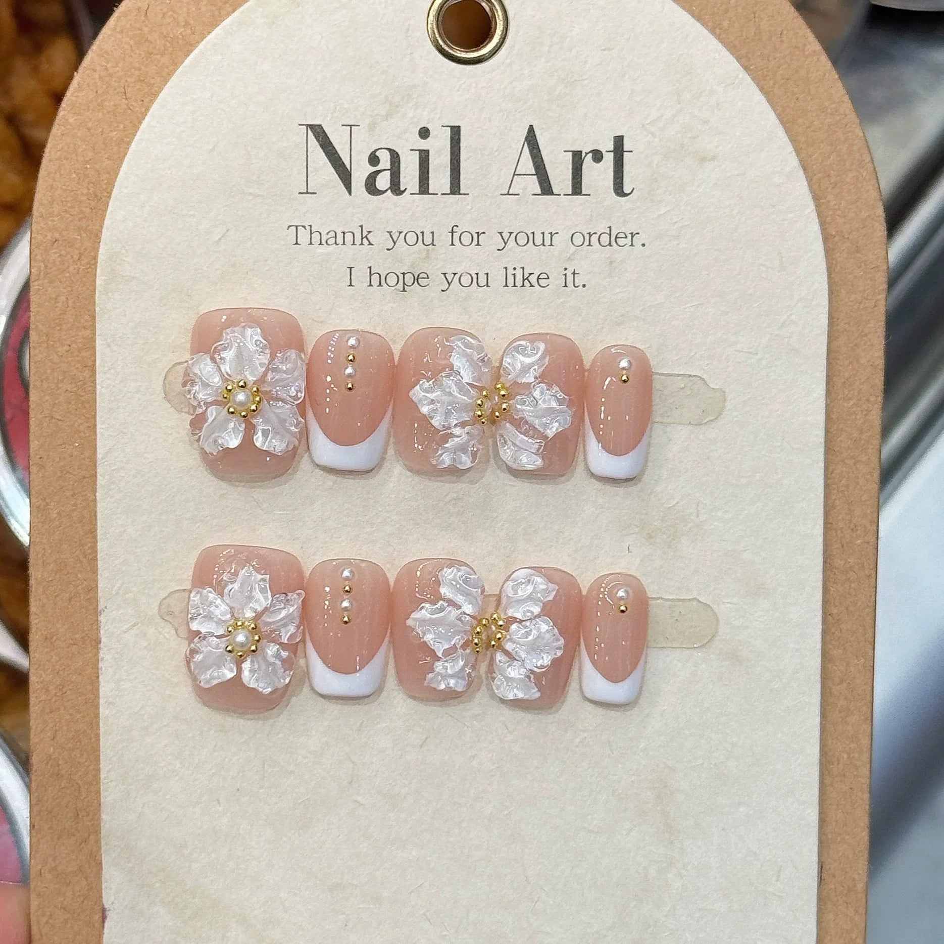 10-Piece Set of Handmade Short Square Full Cover Press-On Nails with Floral Cat Eye Design - Elegant and Wearable Manicure Tips
