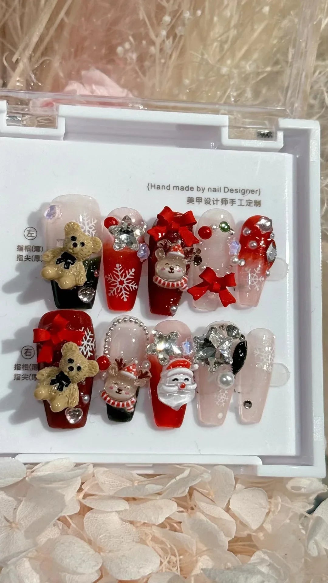 Handmade Press-On Nails Featuring Festive Christmas Elements: Cute Bear, Bow, and Elk Designs for a Removable and Reusable Holiday Look