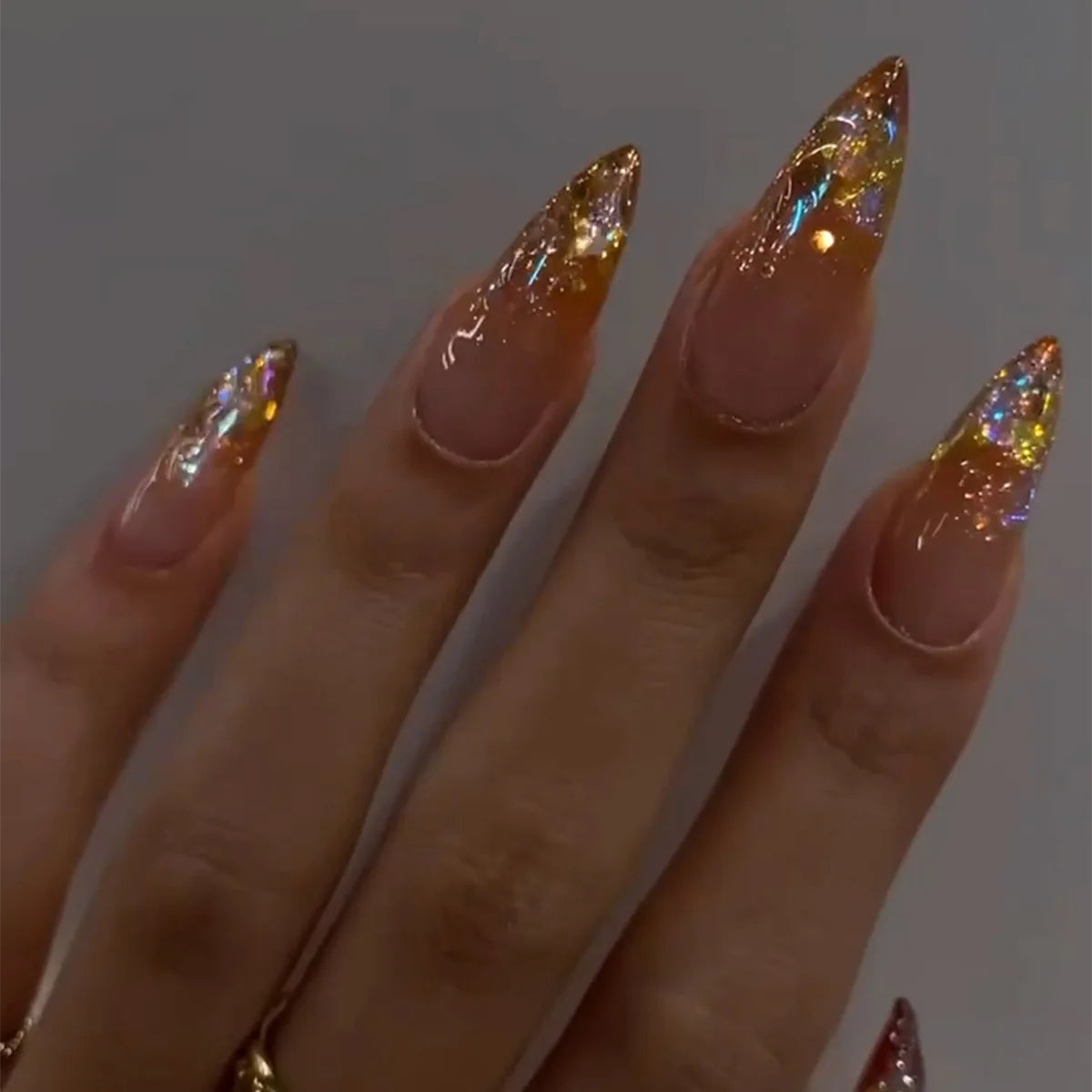 24-Piece Almond-Shaped French Press-On Nails with 3D Irregular Star Pattern – Manicure Essentials