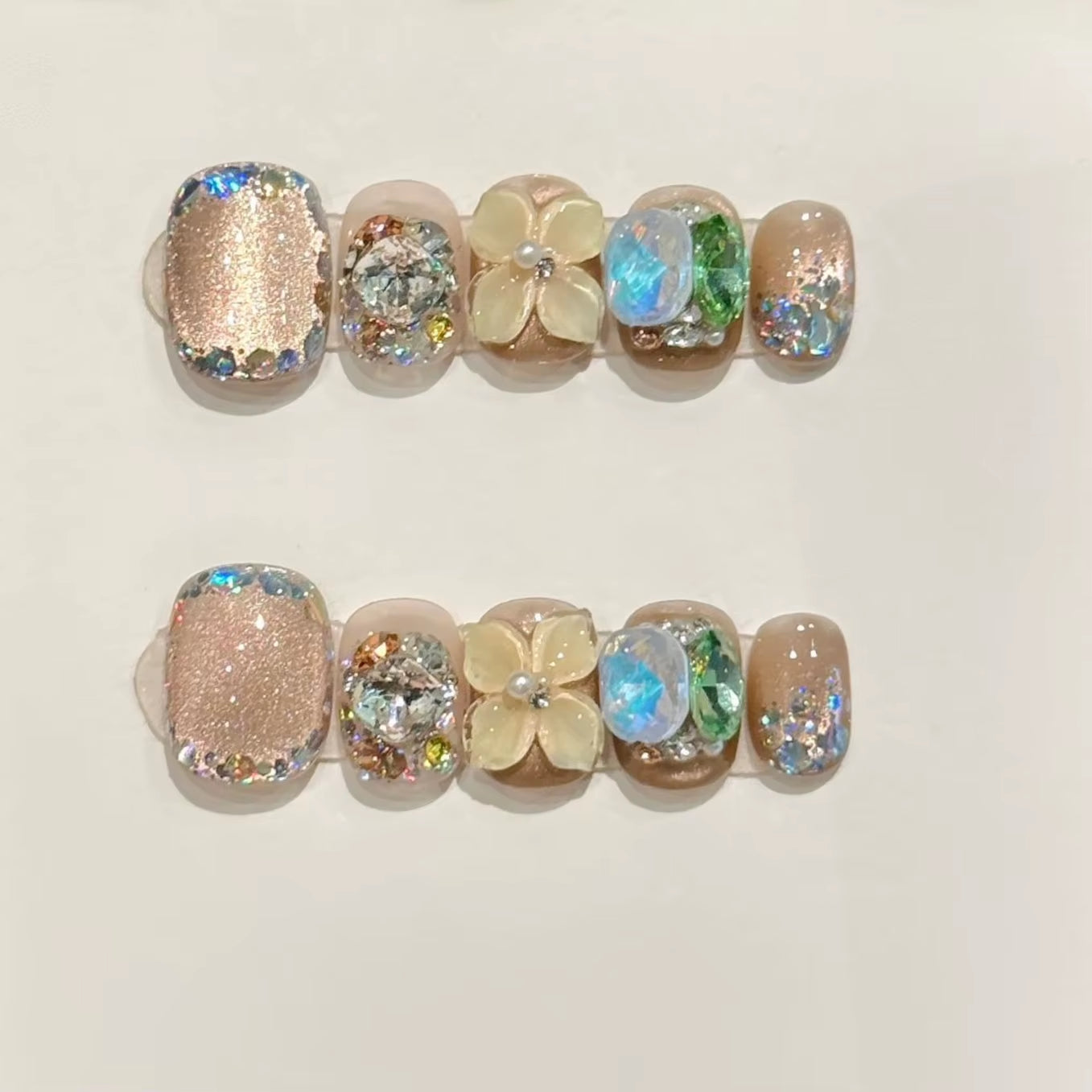 10-Piece Set of Handmade Short Square Full Cover Press-On Nails with Floral Cat Eye Design - Elegant and Wearable Manicure Tips